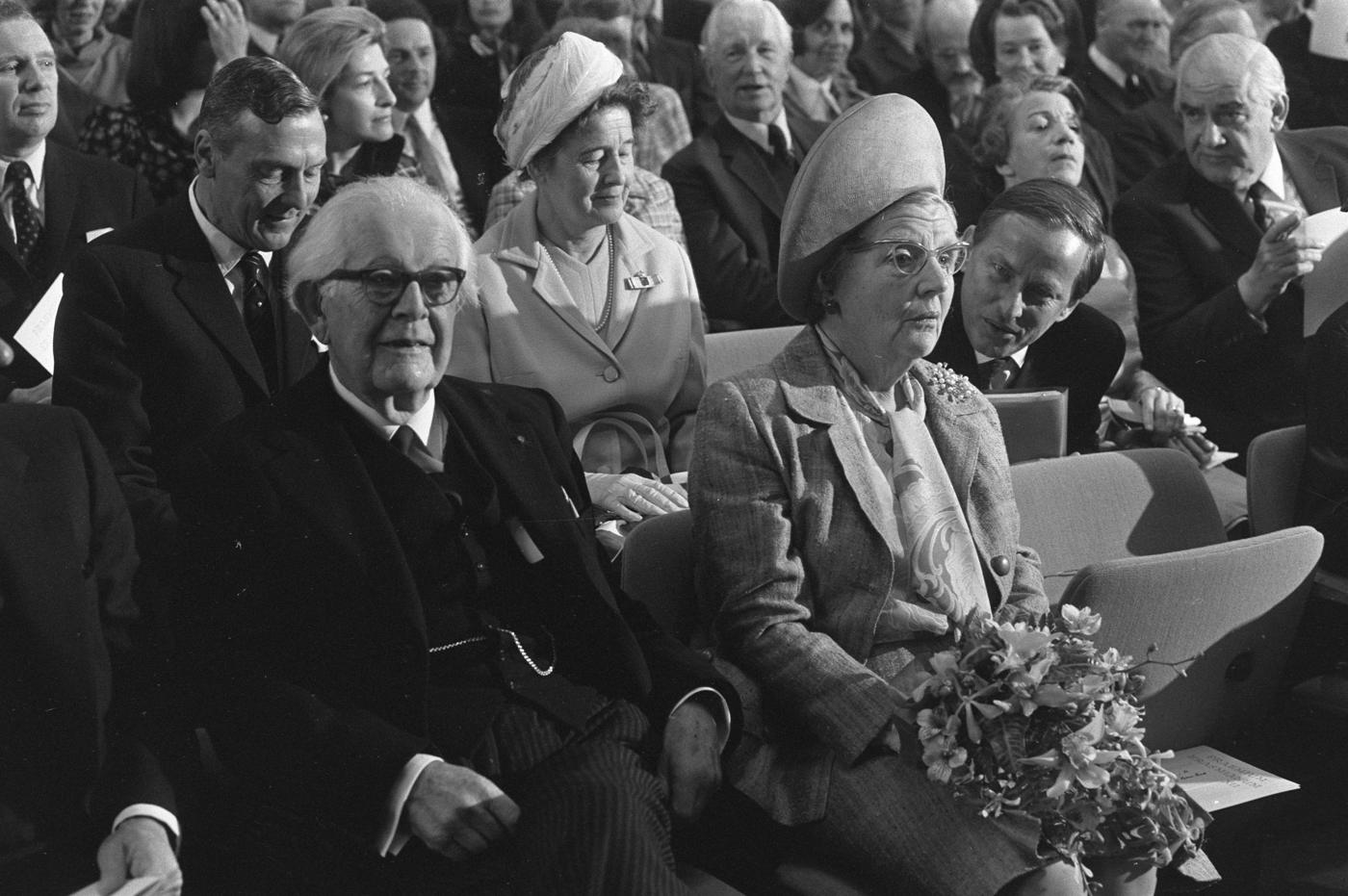 Jean Piaget em 1972, na entrega do Prêmio Erasmus